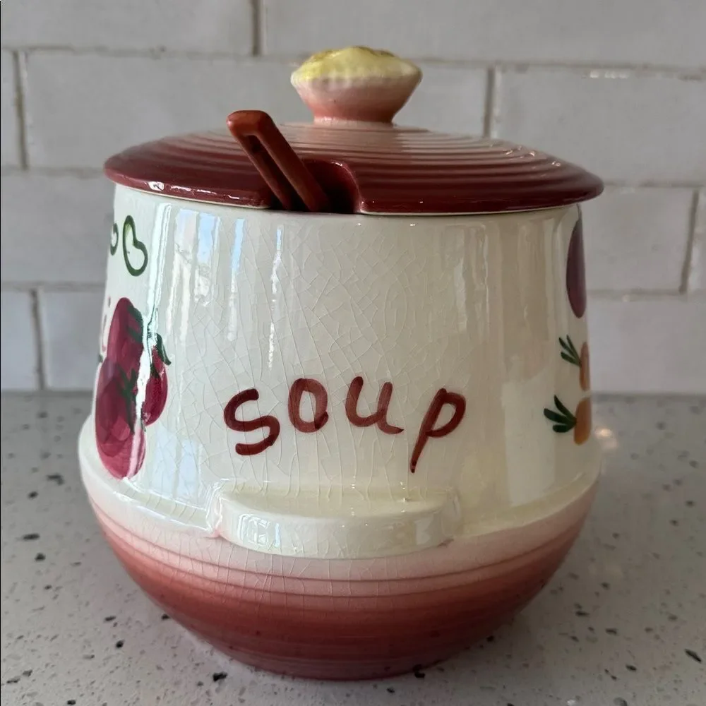 LA Pottery Tureen Soup Stew Chili Beans #705 1957 Kitchen Decor Made in the USA